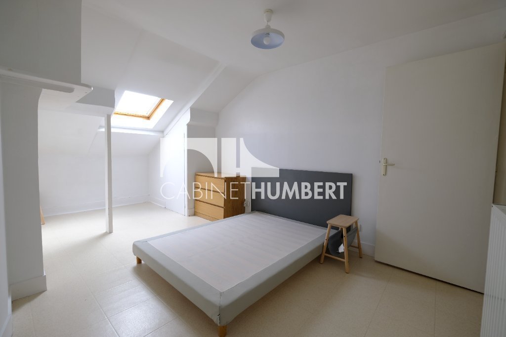 APPARTEMENT T3 A LOUER - ST ETIENNE MONTPLAISIR - 67 m2 - 520�&euro; charges comprises par mois