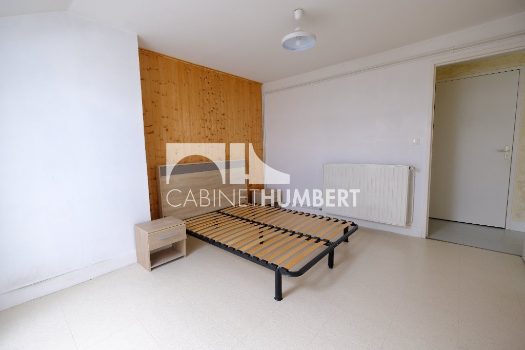APPARTEMENT T3 A LOUER - ST ETIENNE MONTPLAISIR - 67 m2 - 520�&euro; charges comprises par mois