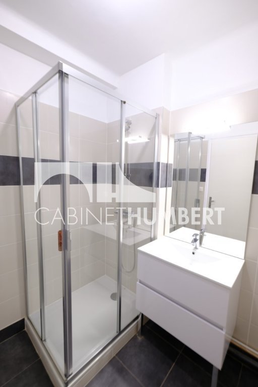 APPARTEMENT T3 A LOUER - ST ETIENNE MONTPLAISIR - 65.1 m2 - 665 &euro; charges comprises par mois