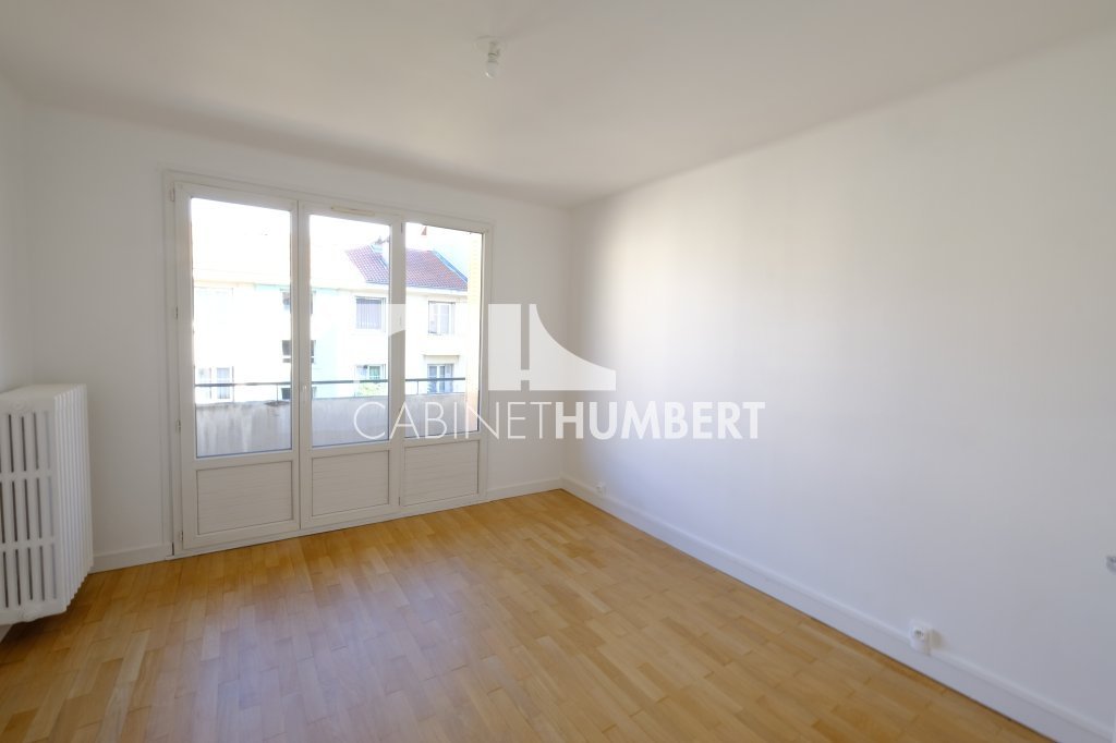 APPARTEMENT T3 A LOUER - ST ETIENNE MONTPLAISIR - 65.1 m2 - 665 &euro; charges comprises par mois