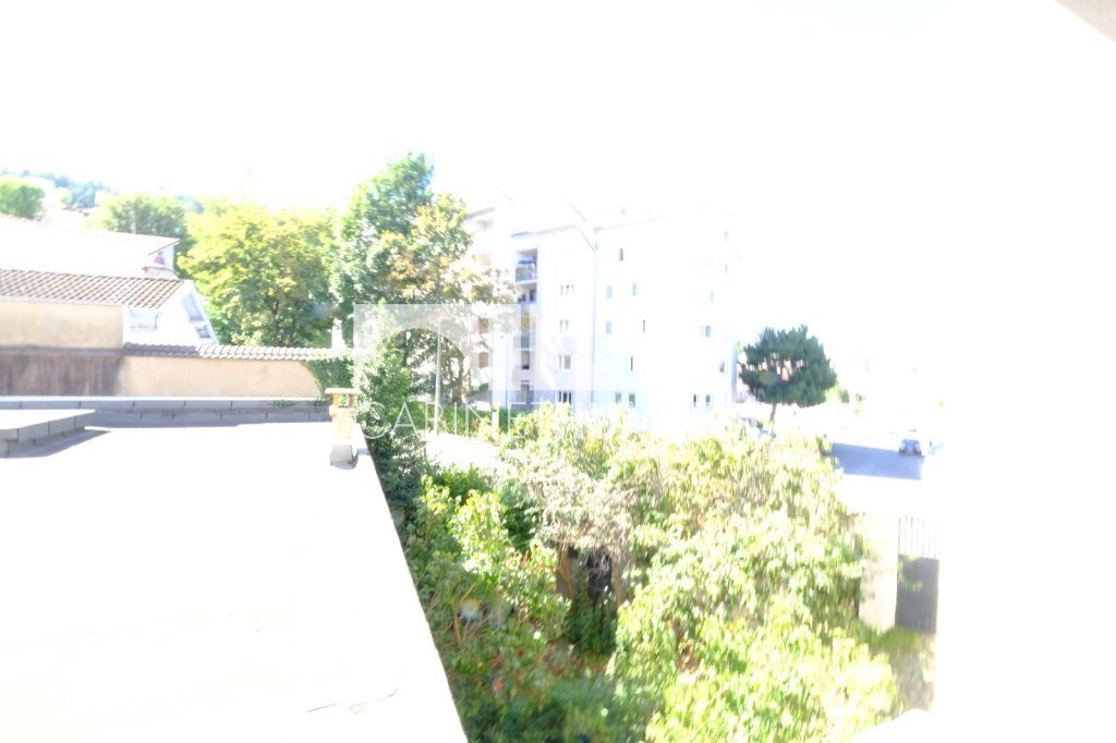 APPARTEMENT T3 A LOUER - ST ETIENNE MONTPLAISIR - 65.1 m2 - 665 &euro; charges comprises par mois