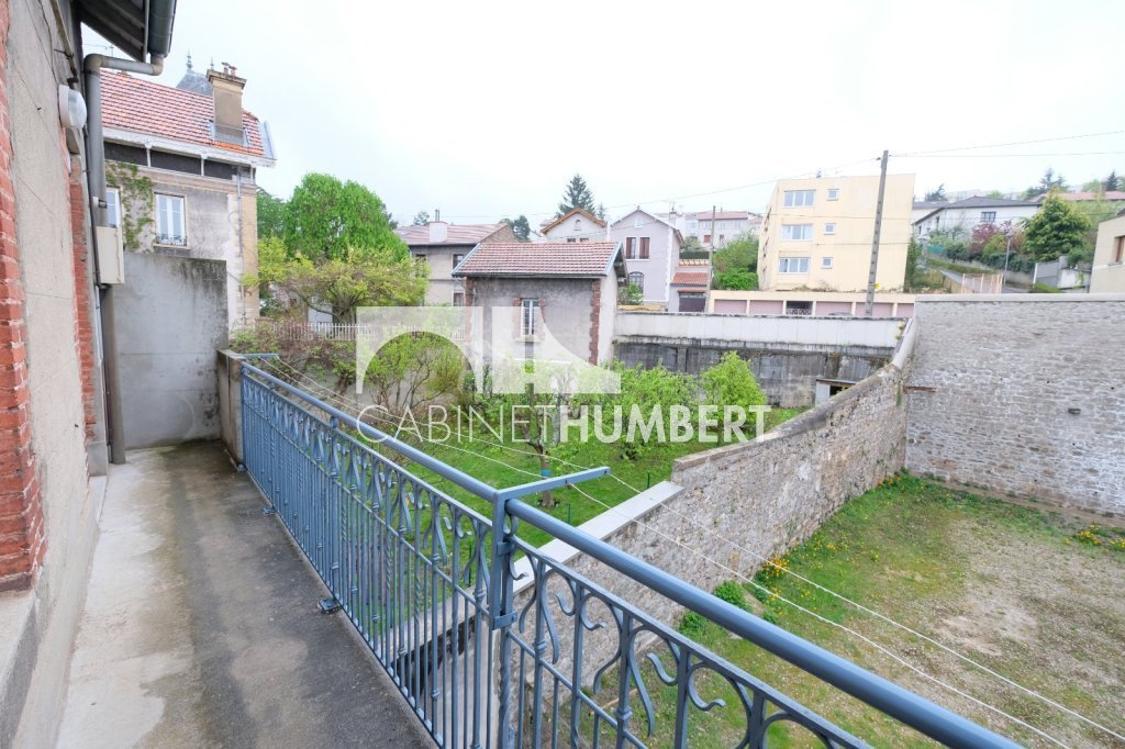 APPARTEMENT T3 A LOUER - ST ETIENNE MONTPLAISIR - 70.24 m2 - 595 &euro; charges comprises par mois