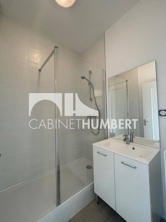 APPARTEMENT T3 A LOUER - ST ETIENNE CHATEAUCREUX - 61 m2 - 595 € charges comprises par mois