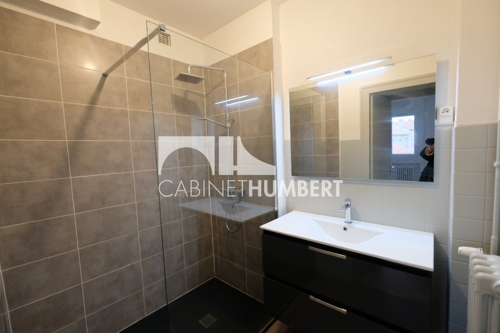 APPARTEMENT T3 A LOUER - ST ETIENNE QUARTIER SOLEIL - 63.71 m2 - 600 &euro; charges comprises par mois