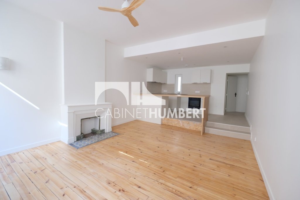 APPARTEMENT T3 A LOUER - ST ETIENNE SECTEUR DORIAN - 68.37 m2 - 770 &euro; charges comprises par mois