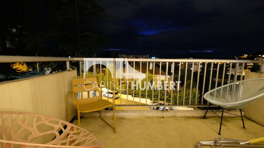 APPARTEMENT T3 A VENDRE - ROCHETAILLEE - 87.22 m2 - 109�000�&euro;