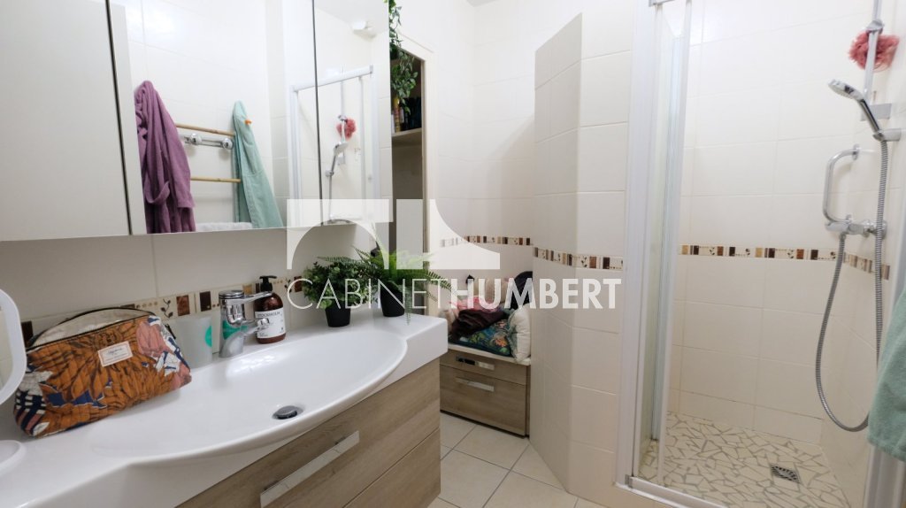 APPARTEMENT T3 A VENDRE - ST ETIENNE FAURIEL - 87.22 m2 - 99 000 &euro;