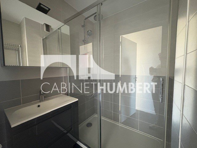 APPARTEMENT T3 A VENDRE - ST ETIENNE BELLEVUE - 54.79 m2 - 59 000 €