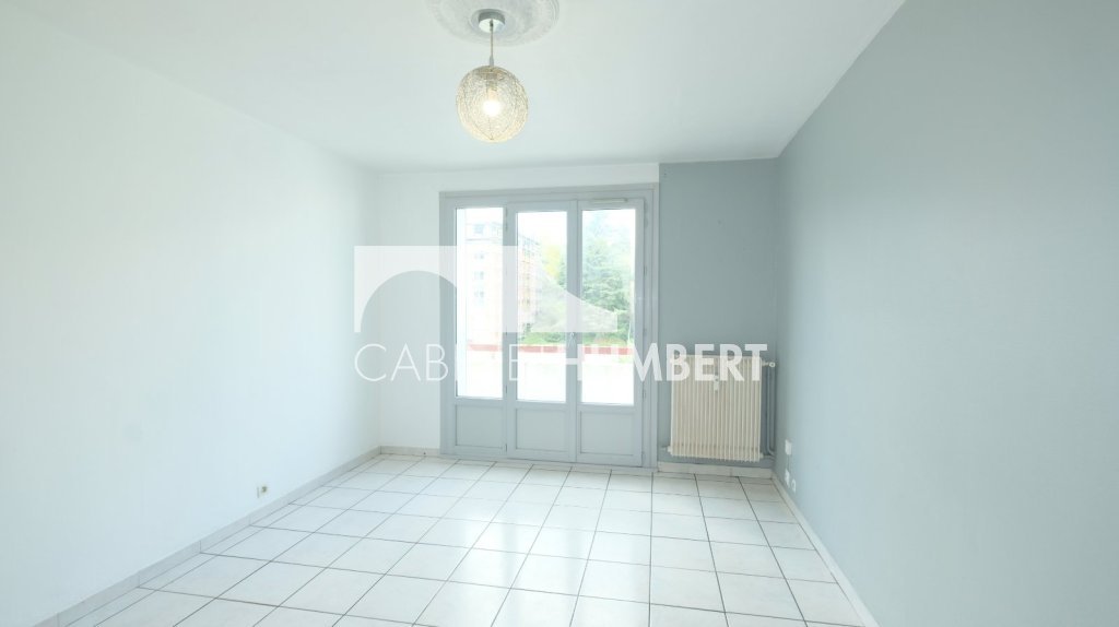 APPARTEMENT T3 A VENDRE - ST ETIENNE BELLEVUE - 58.02 m2 - 54000€