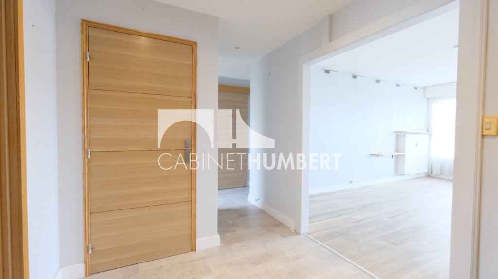 APPARTEMENT T3 A VENDRE - ST ETIENNE CARNOT - 76.56 m2 - 149000€