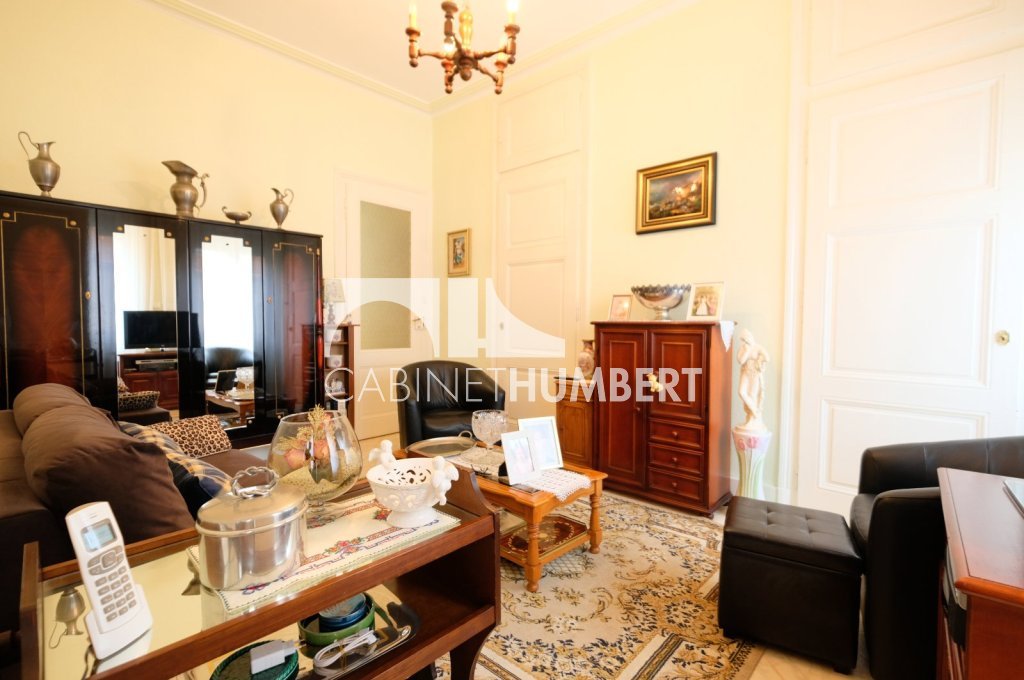 APPARTEMENT T3 A VENDRE - ST ETIENNE CENTRE VILLE - 89.42 m2 - 90000€