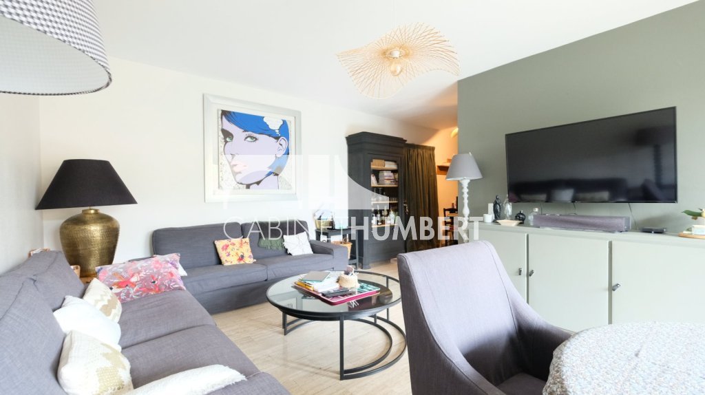 APPARTEMENT T3 A VENDRE - ST ETIENNE CENTRE VILLE - 74.17 m2 - 169 000 €
