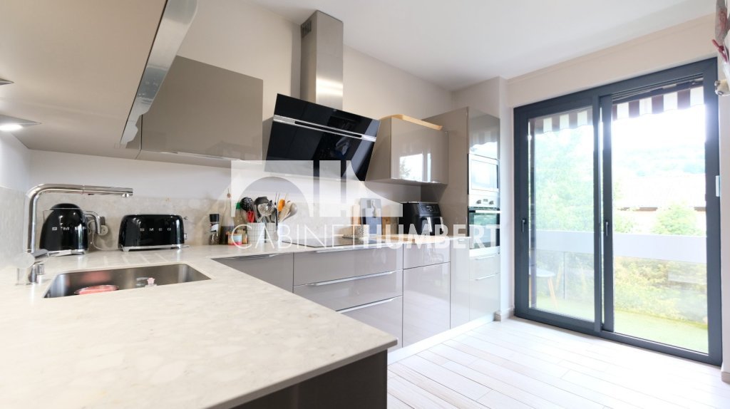 APPARTEMENT T3 A VENDRE - ST ETIENNE CENTRE VILLE - 74.17 m2 - 169 000 €