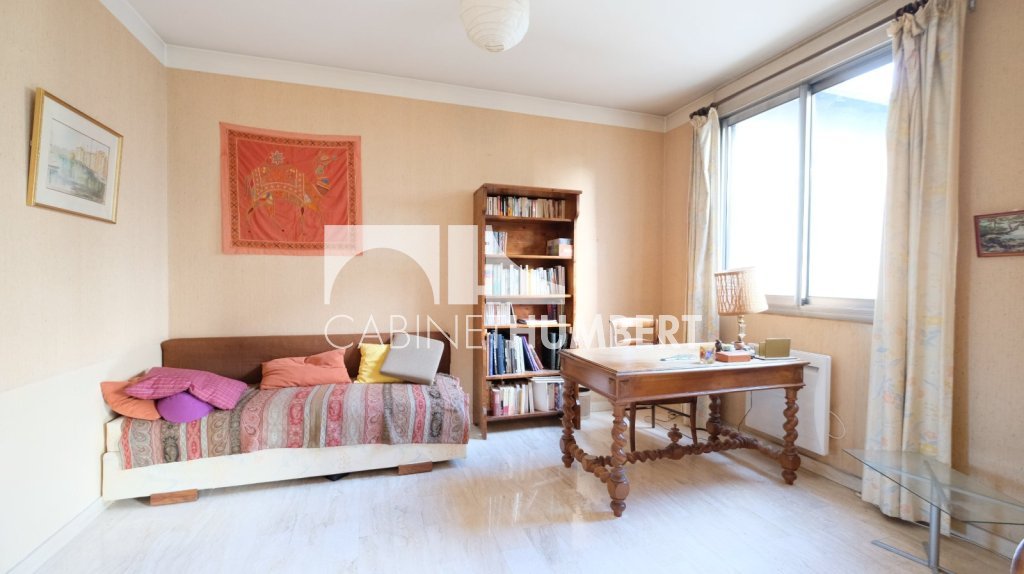 APPARTEMENT T3 A VENDRE - ST ETIENNE CENTRE VILLE - 84.29 m2 - 99000€