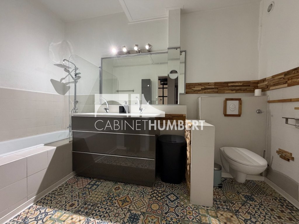 APPARTEMENT T3 A VENDRE - ST ETIENNE CENTRE VILLE - 86.56 m2 - 125 000 &euro;
