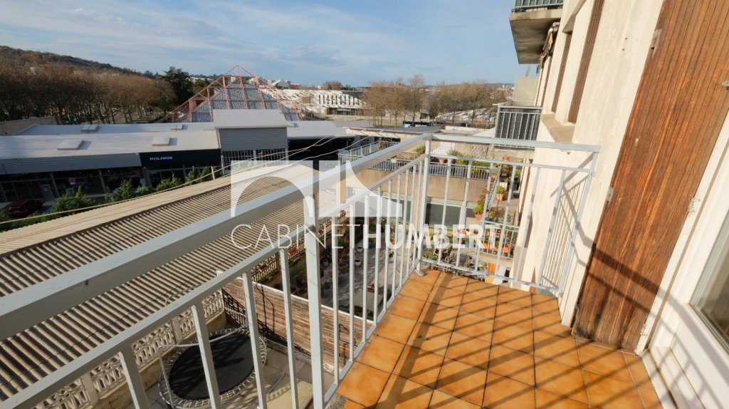 APPARTEMENT T3 A VENDRE - ST ETIENNE CHATEAUCREUX - 63.71 m2 - 79000€