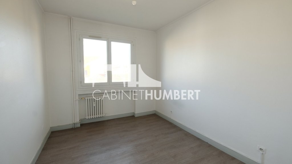 APPARTEMENT T3 A VENDRE - ST ETIENNE CHATEAUCREUX - 63.71 m2 - 79000€