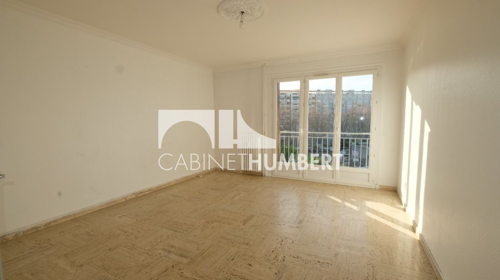 APPARTEMENT T3 A VENDRE - ST ETIENNE CHATEAUCREUX - 63.71 m2 - 79000€