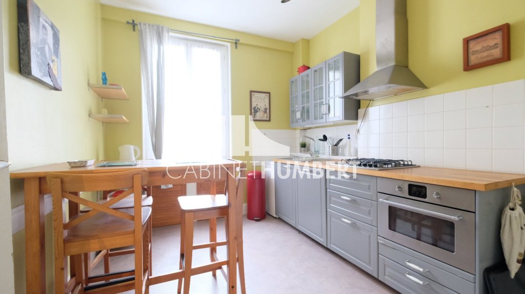 APPARTEMENT T3 A VENDRE - ST ETIENNE FACULTE / CENTRE DEUX - 70 m2 - 85000€