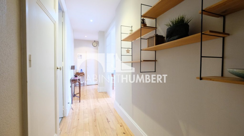 APPARTEMENT T3 A VENDRE - ST ETIENNE FACULTE / CENTRE DEUX - 70 m2 - 85000€