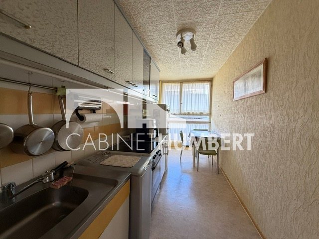 APPARTEMENT T3 A VENDRE - ST ETIENNE FACULTE / CENTRE DEUX - 71.05 m2 - 49 000 &euro;