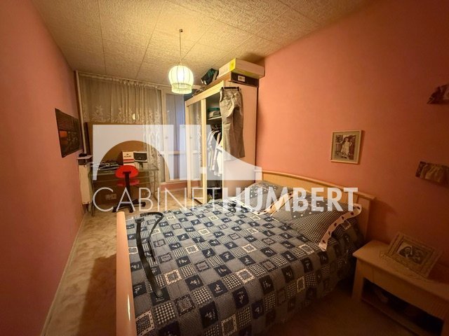 APPARTEMENT T3 A VENDRE - ST ETIENNE FACULTE / CENTRE DEUX - 71.05 m2 - 49 000 &euro;