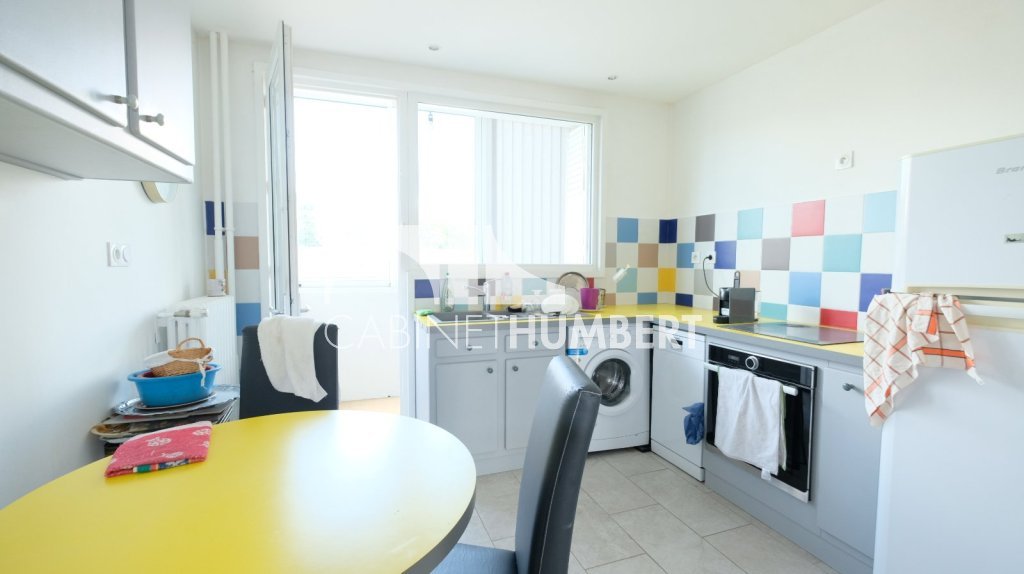 APPARTEMENT T3 A VENDRE - ST ETIENNE FAURIEL - 80.66 m2 - 149000€