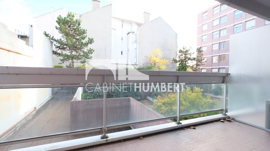 APPARTEMENT T3 A VENDRE - ST ETIENNE FAURIEL - 84.29 m2 - 99�000�&euro;