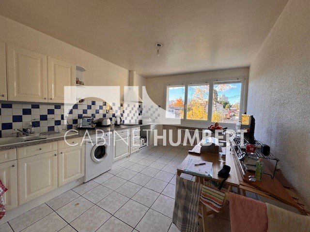 APPARTEMENT T3 A VENDRE - ST ETIENNE FAURIEL - 69.21 m2 - 88000€