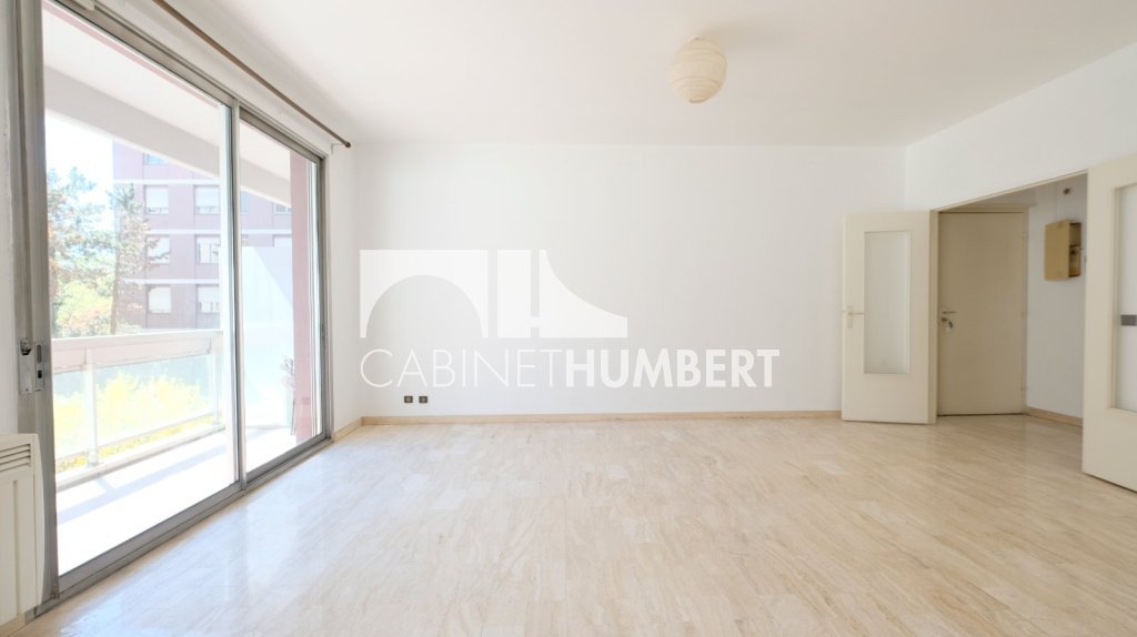 APPARTEMENT T3 A VENDRE - ST ETIENNE FAURIEL - 84.29 m2 - 98 000 &euro;