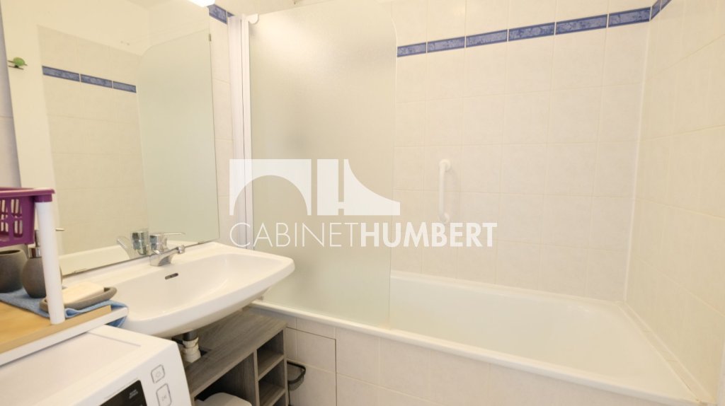 APPARTEMENT T3 A VENDRE - ST ETIENNE FAURIEL - 65.19 m2 - 99�000�&euro;