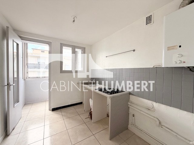 APPARTEMENT T3 A VENDRE - ST ETIENNE FAURIEL - 55.26 m2 - 79 000 &euro;