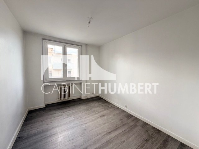 APPARTEMENT T3 A VENDRE - ST ETIENNE FAURIEL - 55.26 m2 - 79 000 &euro;