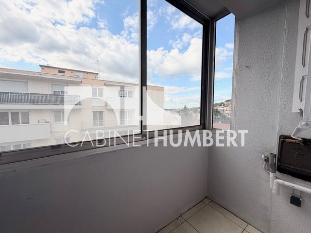 APPARTEMENT T3 A VENDRE - ST ETIENNE FAURIEL - 55.26 m2 - 79 000 &euro;