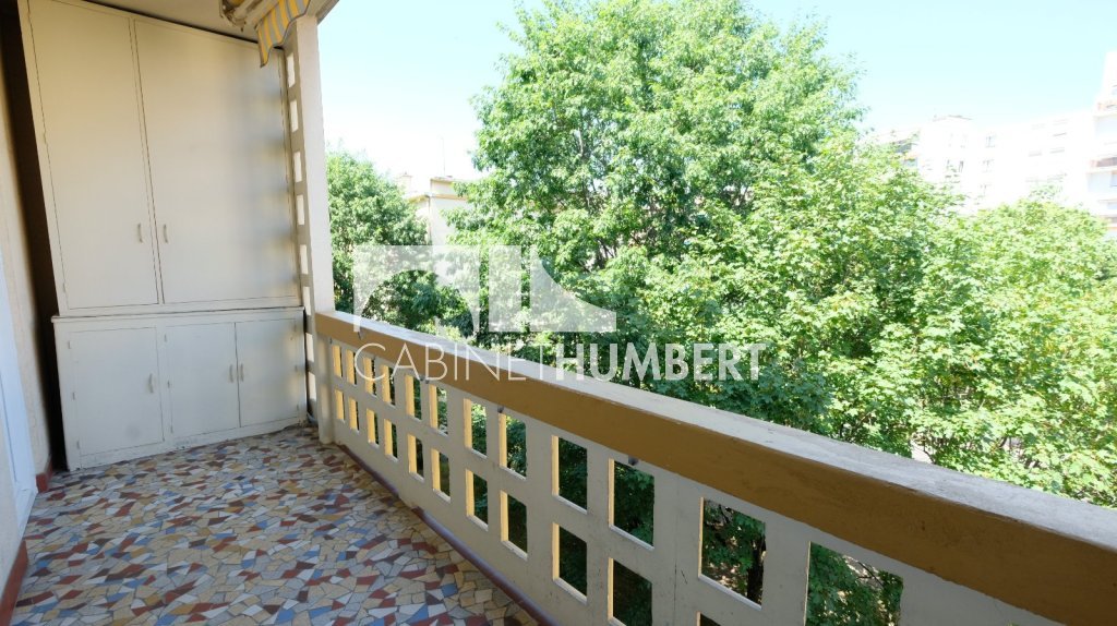 APPARTEMENT T3 A VENDRE - ST ETIENNE FAURIEL - 65 m2 - 85 000 &euro;