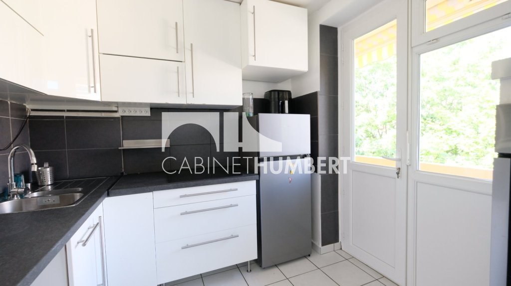 APPARTEMENT T3 A VENDRE - ST ETIENNE FAURIEL - 65 m2 - 85 000 &euro;