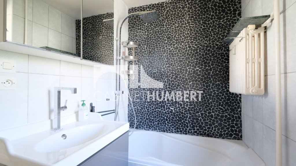 APPARTEMENT T3 A VENDRE - ST ETIENNE FAURIEL - 65 m2 - 85 000 &euro;