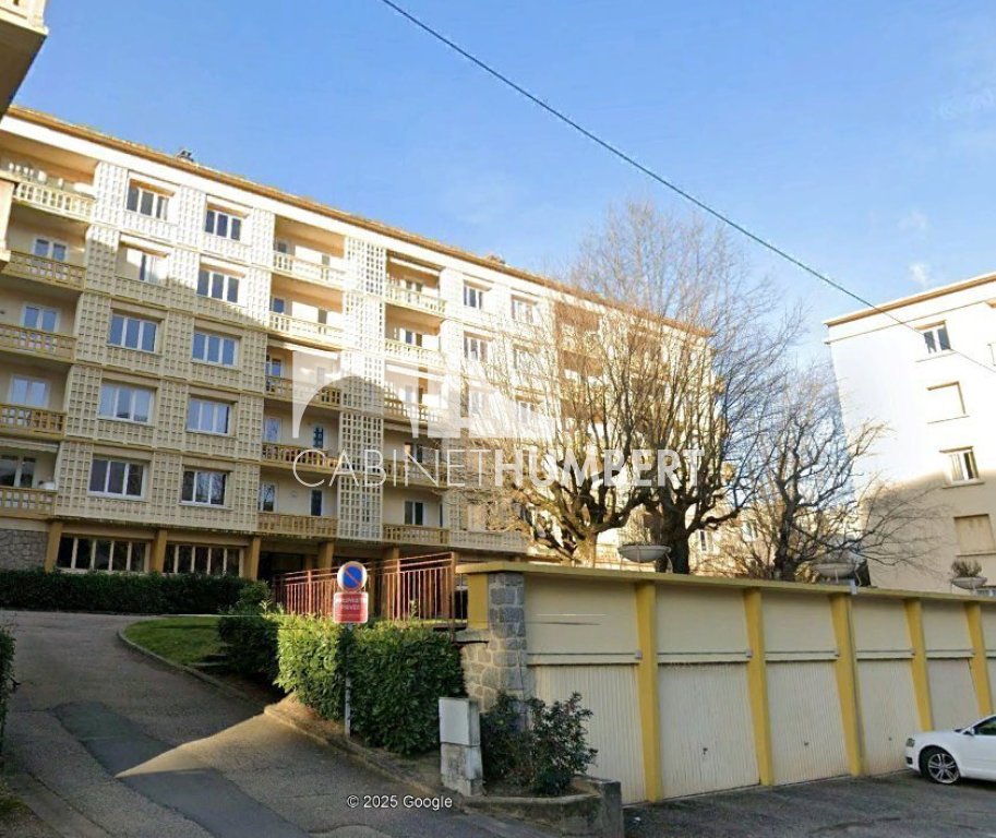 APPARTEMENT T3 A VENDRE - ST ETIENNE FAURIEL - 65 m2 - 85 000 &euro;