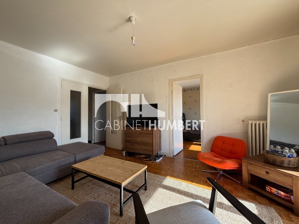 APPARTEMENT T3 A VENDRE - ST ETIENNE FAURIEL - 62.9 m2 - 62 000 &euro;