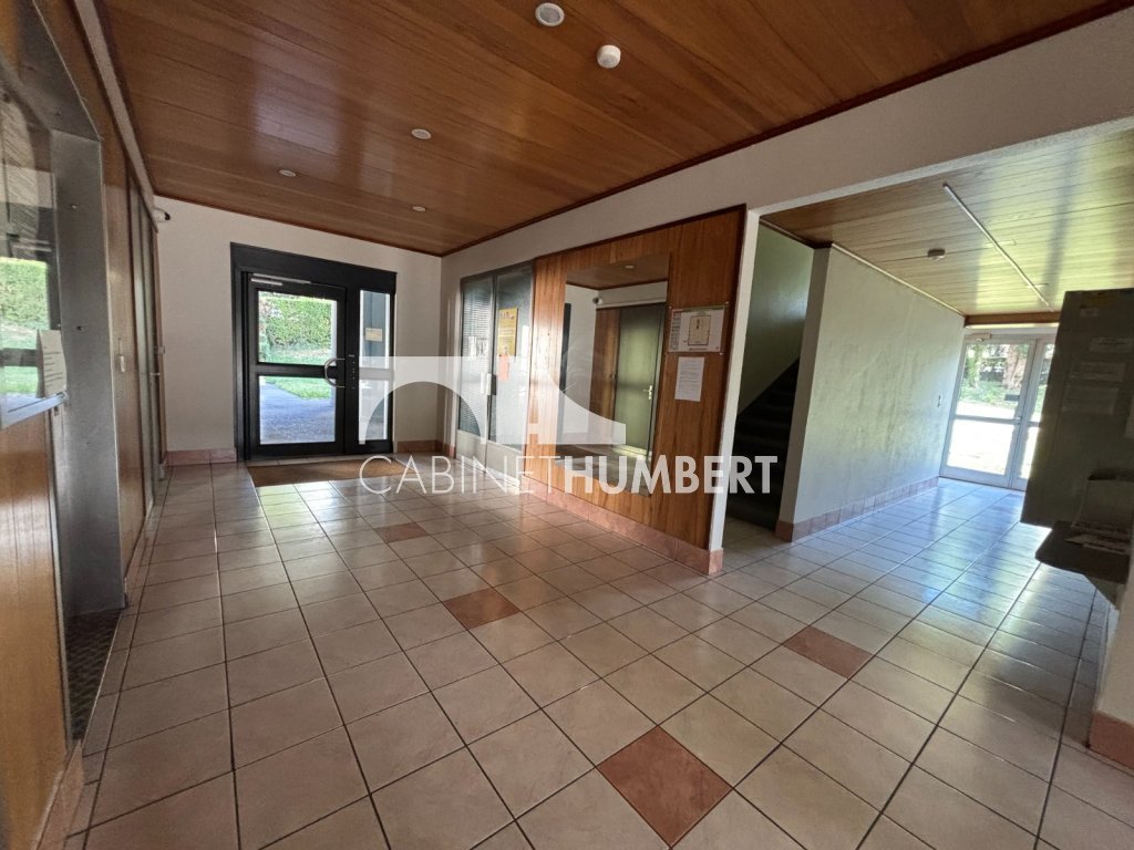 APPARTEMENT T3 A VENDRE - ST ETIENNE FAURIEL - 62.9 m2 - 62 000 &euro;