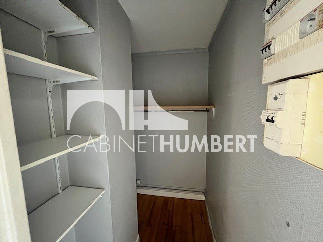 APPARTEMENT T3 A VENDRE - ST ETIENNE FAURIEL - 66.85 m2 - 79 000 &euro;