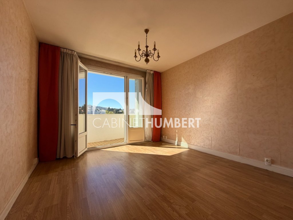 APPARTEMENT T3 A VENDRE - ST ETIENNE FAURIEL - 64.96 m2 - 75 000 &euro;