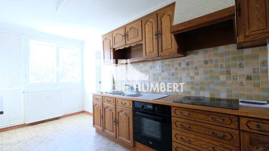 APPARTEMENT T3 A VENDRE - ST ETIENNE LA M�TARE - 73.29 m2 - 69�000�&euro;