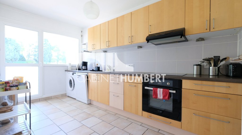 APPARTEMENT T3 A VENDRE - ST ETIENNE MONTPLAISIR - 65.83 m2 - 89000€