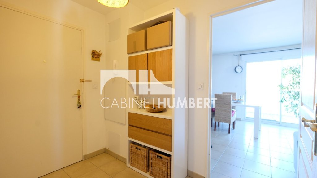 APPARTEMENT T3 A VENDRE - ST PRIEST EN JAREZ - 64.02 m2 - 167 000 &euro;