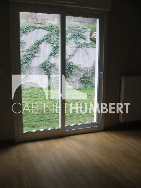 APPARTEMENT T4 A LOUER - ST ETIENNE BERGSON - 85 m2 - 880�&euro; charges comprises par mois