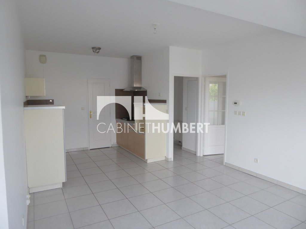 APPARTEMENT T4 A LOUER - ST ETIENNE BERGSON - 75 m2 - 790€ charges comprises par mois