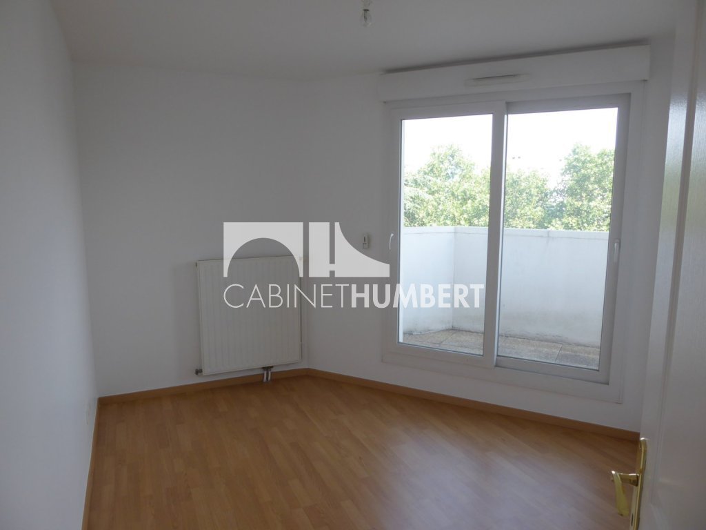 APPARTEMENT T4 A LOUER - ST ETIENNE BERGSON - 75 m2 - 790€ charges comprises par mois