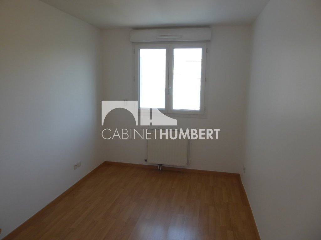 APPARTEMENT T4 A LOUER - ST ETIENNE BERGSON - 75 m2 - 790€ charges comprises par mois
