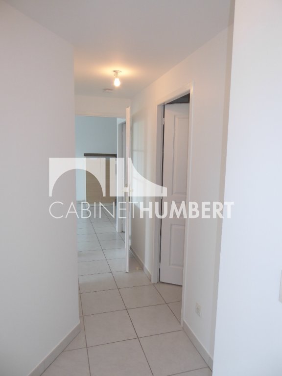 APPARTEMENT T4 A LOUER - ST ETIENNE BERGSON - 75 m2 - 790€ charges comprises par mois